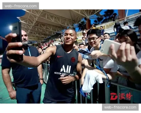 巴黎圣日耳曼体能教练揭秘国际比赛日后的“快速充电”流程